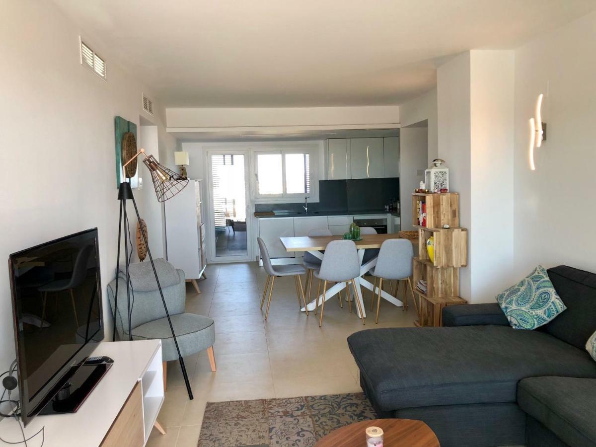 Panorama Mar Apartment ตอร์เรเวียคา ภายนอก รูปภาพ